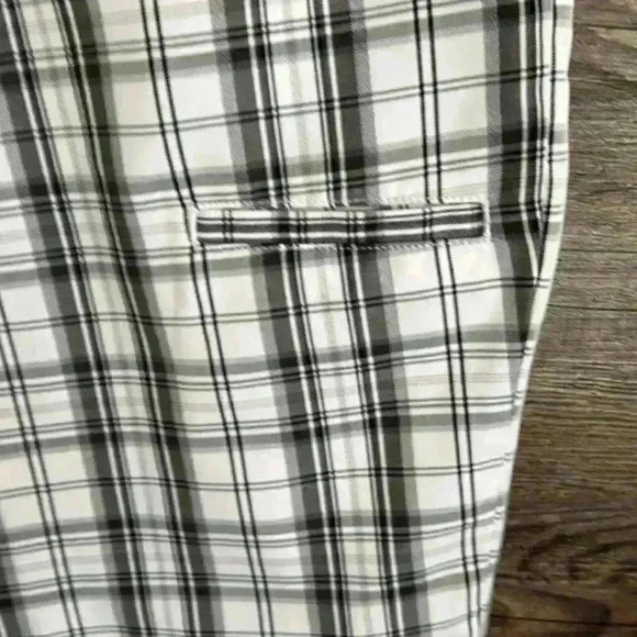 Haggar shorts NWOT - Picture 3 of 5